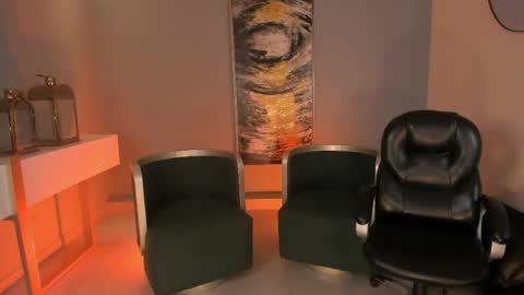 Snapshot of katesunder chatting on April 11, 8:07 am K A T E online show from April 11, 8:07 am