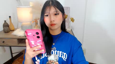 Snapshot of katetemptress69 chatting on October 15, 7:08 am KATE online show from October 15, 7:08 am