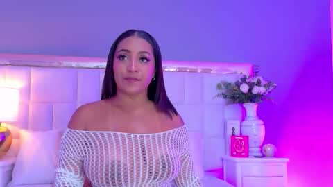 Kate Venegas online show from November 9, 8:07 pm