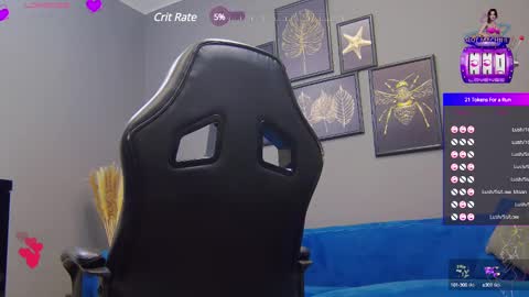 Snapshot of katewalker_ chatting on January 11, 12:33 am Kate online show from January 11, 12:33 am