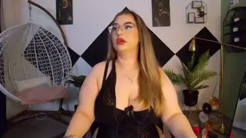 Kate online show from July 11, 7:05 pm