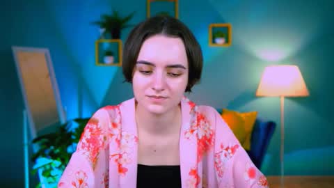 Snapshot of katewillows chatting on December 4, 4:33 am katewillows online show from December 4, 4:33 am