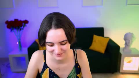 Snapshot of katewillows chatting on December 5, 4:32 am katewillows online show from December 5, 4:32 am