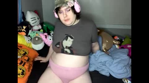 Kat from Saturn online show from February 3, 6:40 am