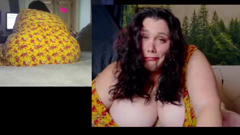 Snapshot of katgall327 chatting on November 14, 2:43 am Kate online show from November 14, 2:43 am