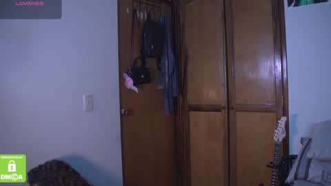 Katerine online show from November 7, 1:49 am