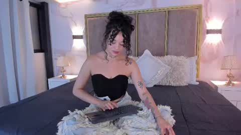 KatheGomez  online show from June 13, 12:19 am