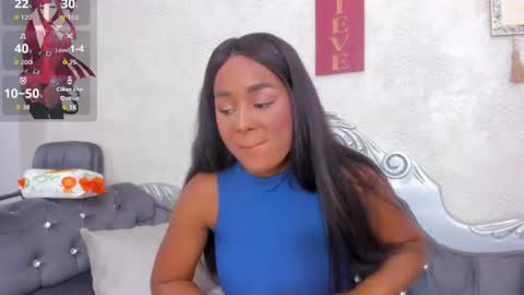 Snapshot of katherin_cruzz chatting on July 25, 3:53 pm katherin online show from July 25, 3:53 pm