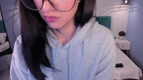 kathe online show from December 7, 10:23 am