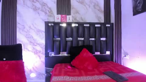 Snapshot of katherina_diaz chatting on June 26, 1:43 am Katherina online show from June 26, 1:43 am