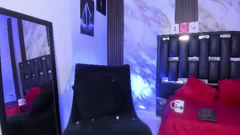 Snapshot of katherina_diaz chatting on June 27, 1:54 am Katherina online show from June 27, 1:54 am