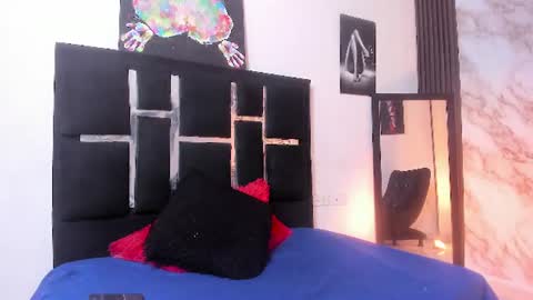 Snapshot of katherina_diaz chatting on July 28, 1:12 am Katherina online show from July 28, 1:12 am