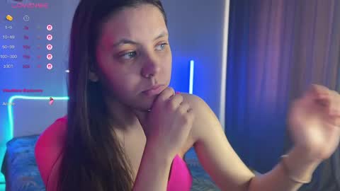Snapshot of katherine__ross chatting on May 17, 11:17 am katherine__ross online show from May 17, 11:17 am
