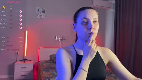 Snapshot of katherine__ross chatting on May 24, 3:50 pm katherine__ross online show from May 24, 3:50 pm