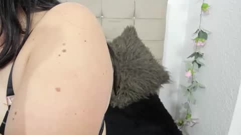 katherine_blair online show from April 24, 12:07 pm
