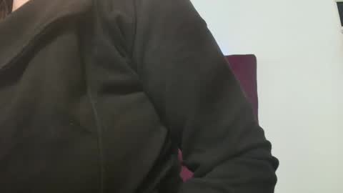 katherine_blair online show from May 5, 12:02 pm