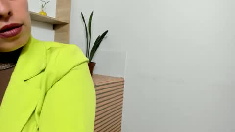 katherine_blair online show from June 8, 1:11 pm