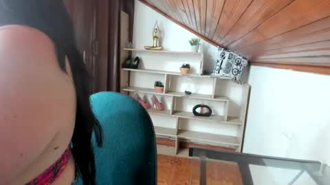 katherine_blair online show from July 23, 12:03 pm