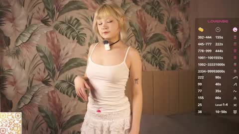 Bella online show from March 23, 5:06 pm