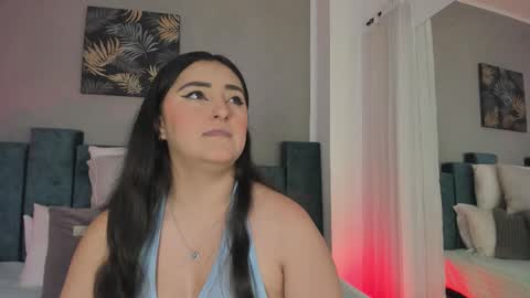 Snapshot of kathia_morelli chatting on March 10, 12:10 pm Kathia online show from March 10, 12:10 pm