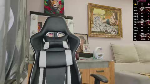 Kathie online show from October 23, 5:44 pm