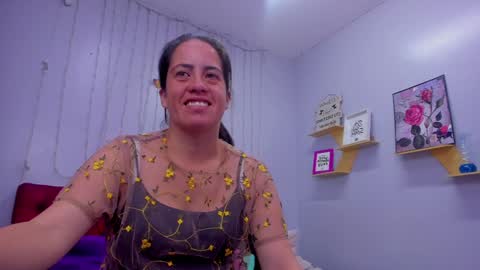 Paola online show from December 14, 1:16 pm