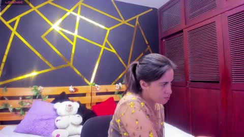 Paola online show from December 27, 1:07 pm