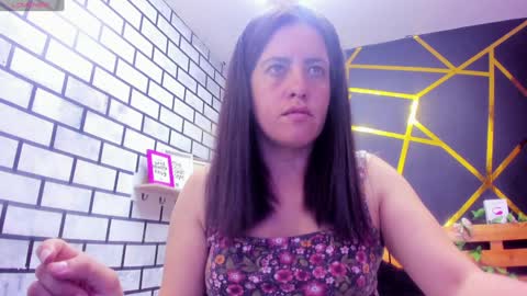 Paola online show from December 30, 12:52 pm