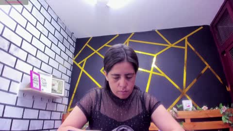 Paola online show from January 13, 12:35 pm