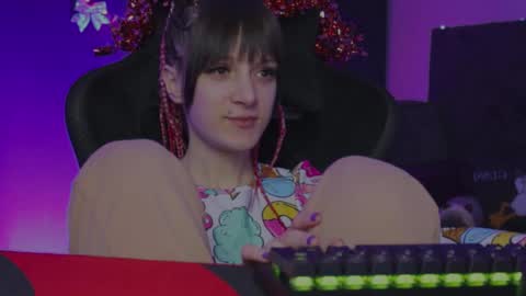 Snapshot of kathleen_frost chatting on January 1, 5:55 pm kathleen_frost online show from January 1, 5:55 pm