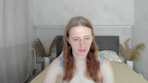 Snapshot of kathrine_meye chatting on June 15, 12:46 am Katy online show from June 15, 12:46 am