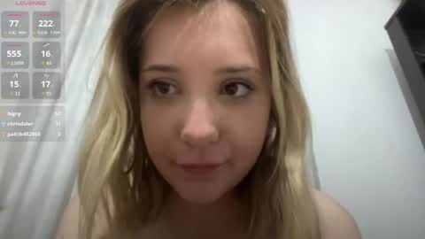Snapshot of kathrinekiening chatting on July 28, 8:52 pm Jessie online show from July 28, 8:52 pm