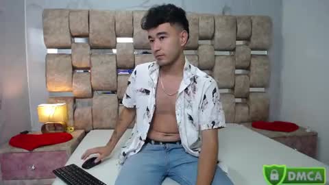 Kaht y Aiden online show from June 9, 2:39 pm