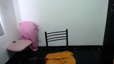 kathybigboobsbbw_ online show from December 7, 9:00 pm