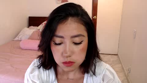 Snapshot of kathyrose_ chatting on April 6, 9:38 pm Kathy online show from April 6, 9:38 pm