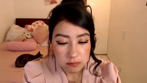 Snapshot of kathyrose_ chatting on May 19, 10:49 pm Kathy online show from May 19, 10:49 pm