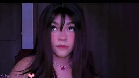 Snapshot of kati_01 chatting on July 19, 7:12 am online show from July 19, 7:12 am