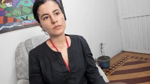 Snapshot of katia_12_ chatting on February 3, 10:43 pm katia_12_ online show from February 3, 10:43 pm