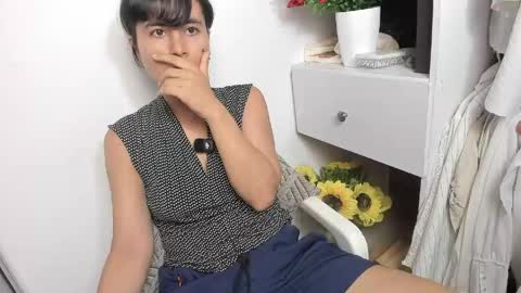 Snapshot of katia_12_ chatting on June 6, 3:22 am katia_12_ online show from June 6, 3:22 am
