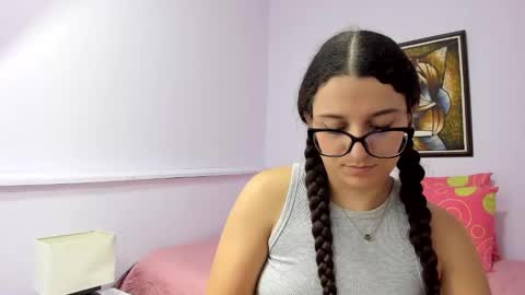 Khaterine online show from December 13, 4:38 pm