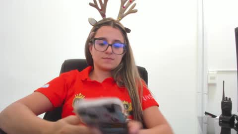 Khaterine online show from December 24, 6:17 pm