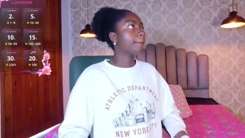 Snapshot of katia_green chatting on March 28, 12:05 pm Katia online show from March 28, 12:05 pm