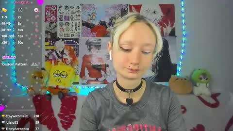 Snapshot of katia_nabiee chatting on June 4, 5:35 am Katia online show from June 4, 5:35 am