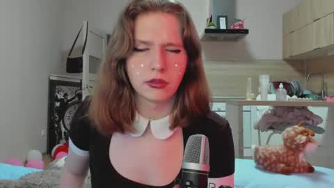 KatieNPZD online show from April 28, 2:27 am