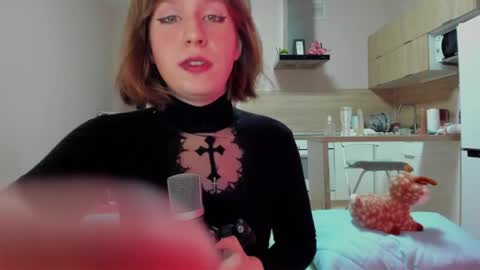 KatieNPZD online show from May 18, 10:48 pm