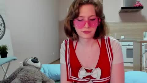 KatieNPZD online show from June 19, 11:19 pm