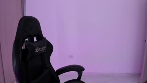 Katia  online show from June 24, 6:40 pm
