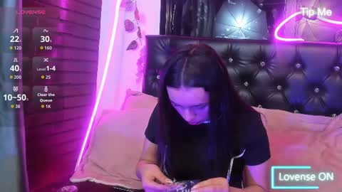 Sara K online show from July 24, 9:02 pm