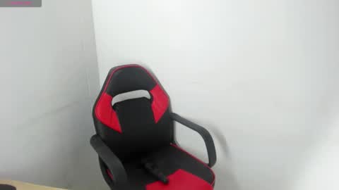 Snapshot of katialips_ chatting on October 29, 9:49 pm Katia online show from October 29, 9:49 pm