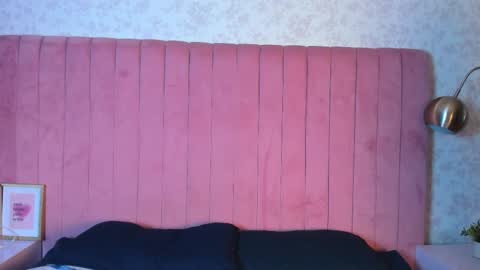 katiawilson  online show from February 9, 2:43 pm